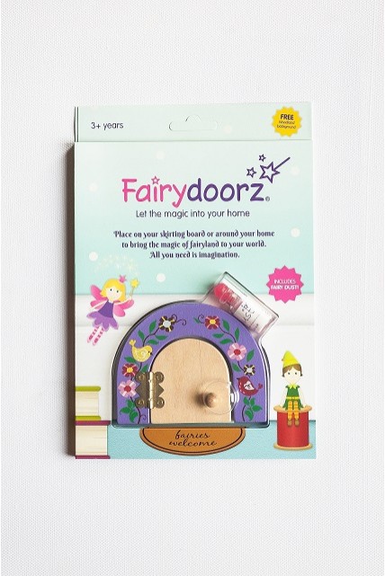 Secret Meadow fairy door & fairy dust gift set in Lavender 